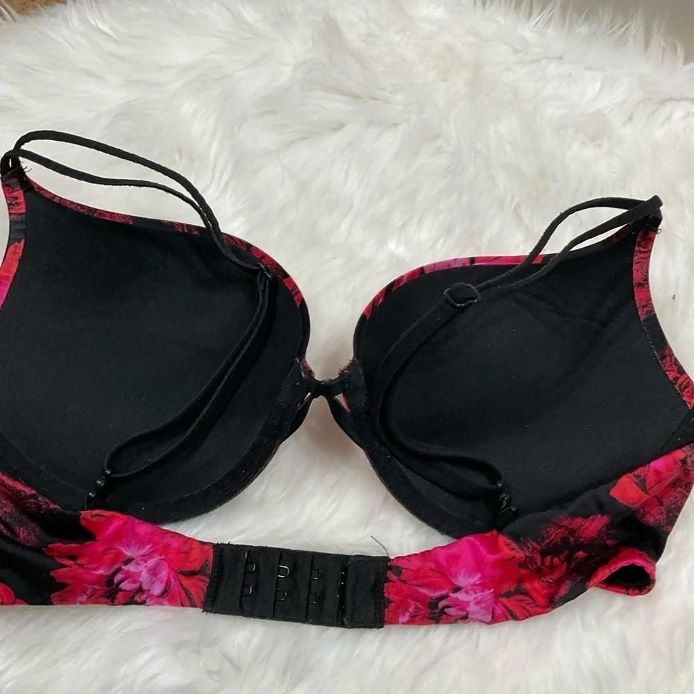 Very Sexy Victorias Secret Floral Black and Red Bra Set